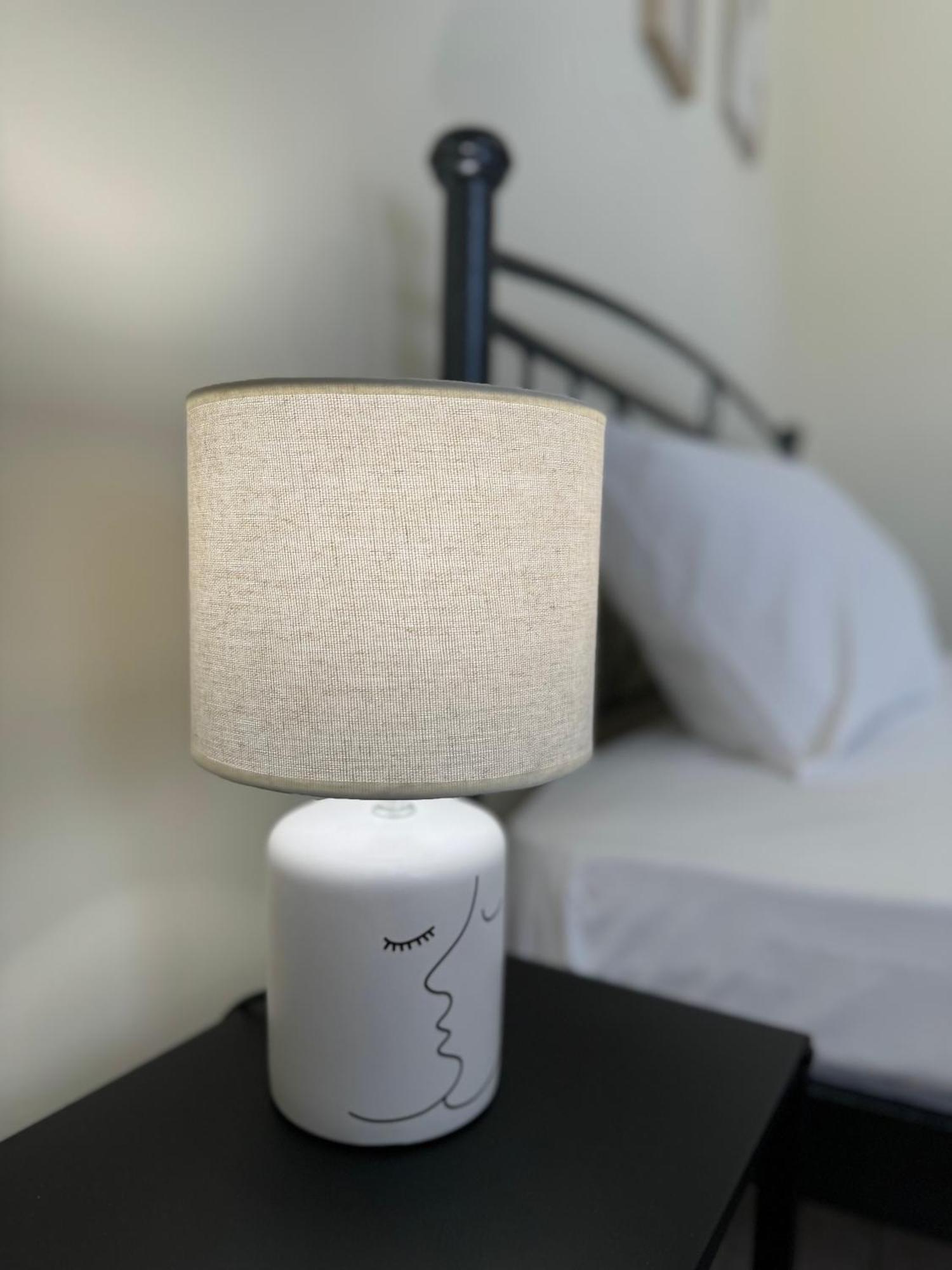 Airpoint Apartments Artemida  Bagian luar foto
