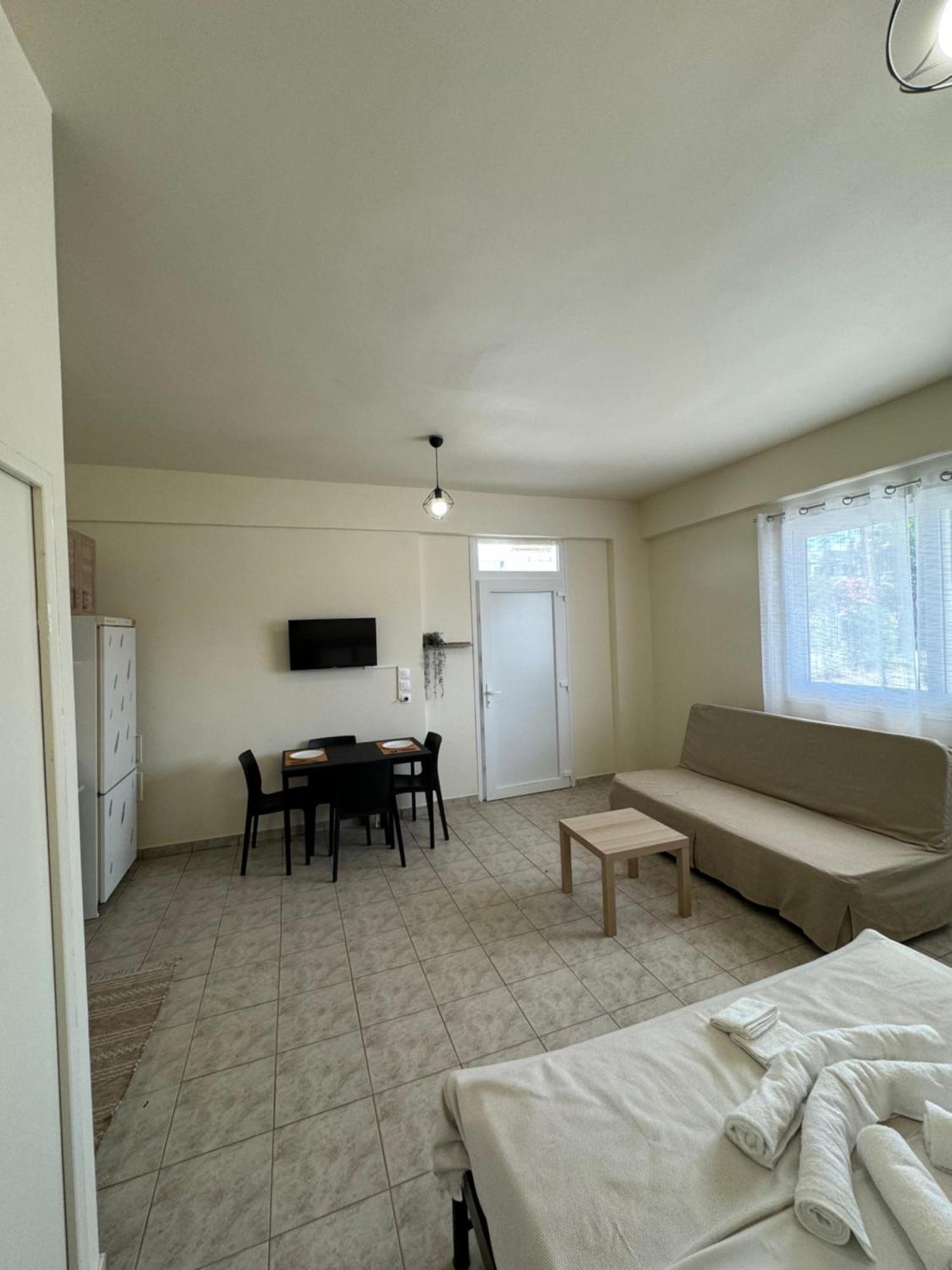 Airpoint Apartments Artemida  Bagian luar foto