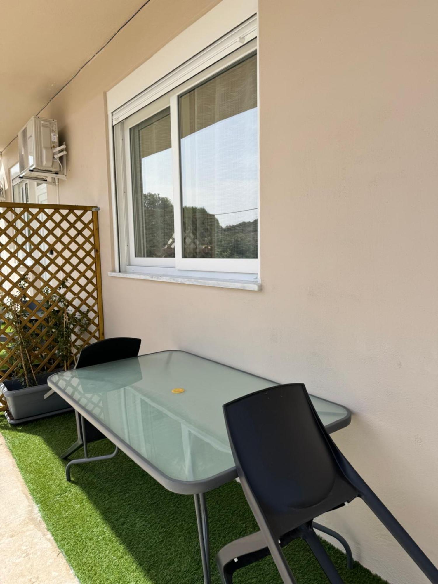 Airpoint Apartments Artemida  Bagian luar foto